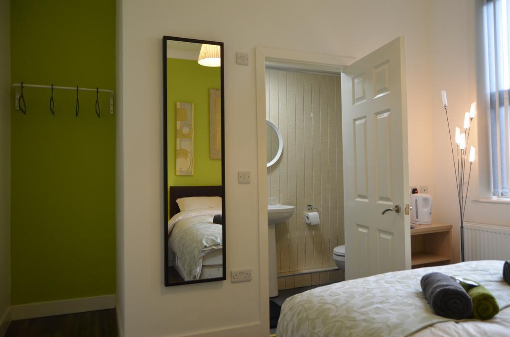 Oxford Road House Hotel Манчестър Екстериор снимка