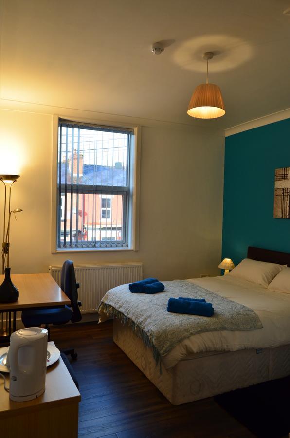 Oxford Road House Hotel Манчестър Стая снимка