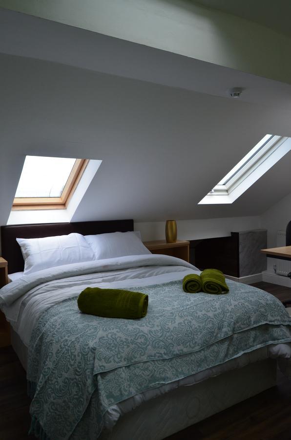 Oxford Road House Hotel Манчестър Стая снимка