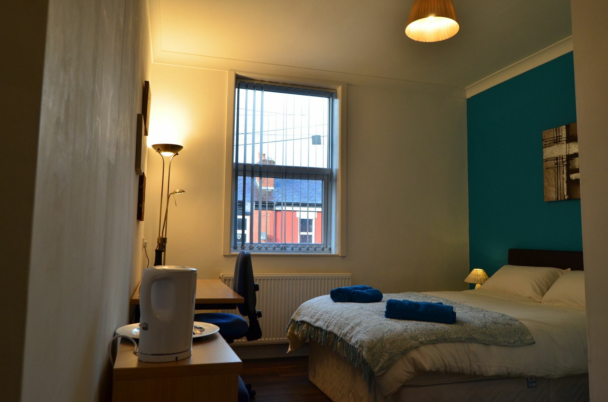 Oxford Road House Hotel Манчестър Екстериор снимка